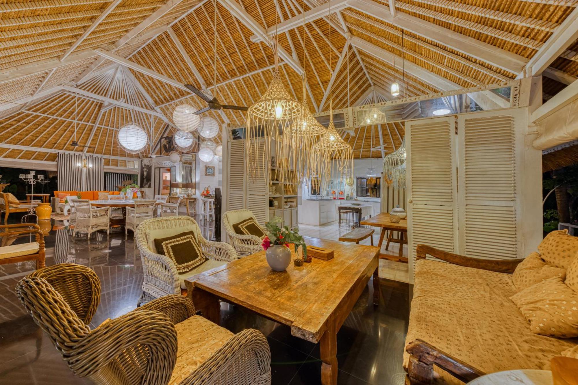 Villa Kalis, 10 Bedroom Family And Group Villa Seminyak  Ngoại thất bức ảnh