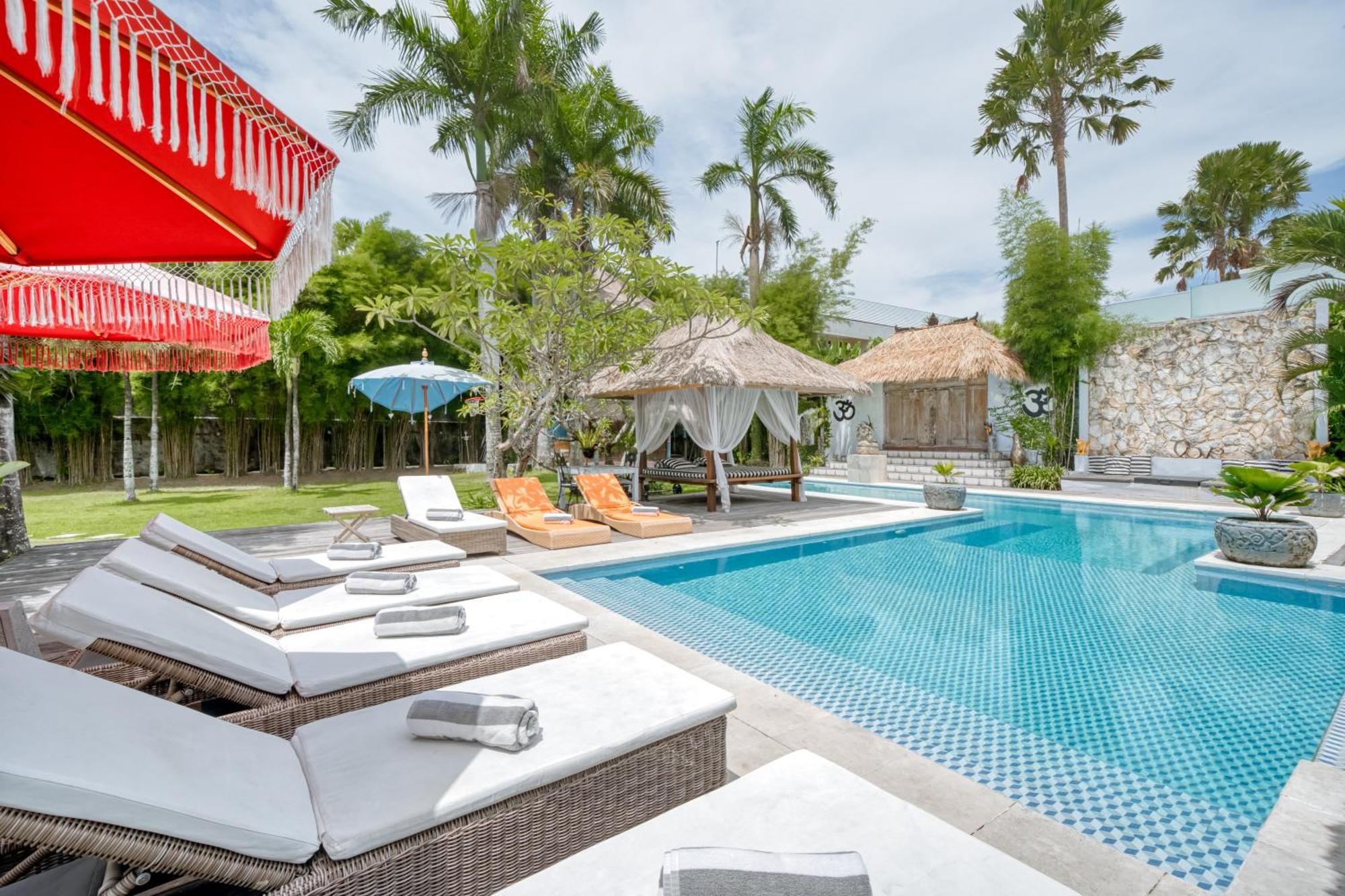 Villa Kalis, 10 Bedroom Family And Group Villa Seminyak  Ngoại thất bức ảnh