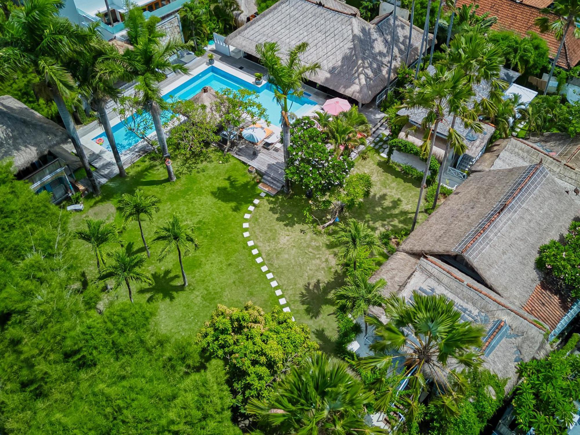 Villa Kalis, 10 Bedroom Family And Group Villa Seminyak  Ngoại thất bức ảnh